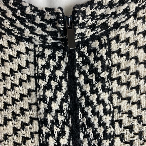 St. John Knit Jacket - Picture 15 of 16